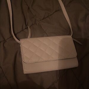 Elegant light pink Quilted Crossbody Bag